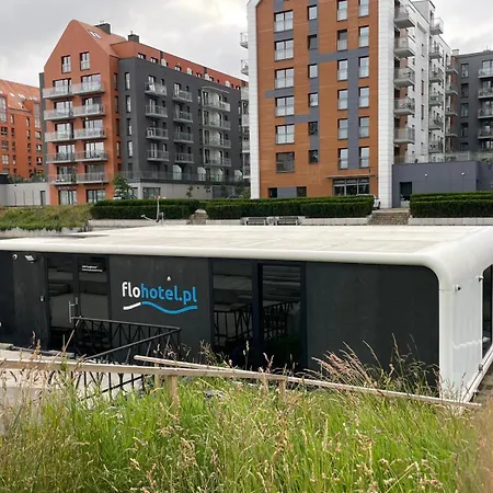 Dom Na Wodzie - Flohotel * Gdańsk